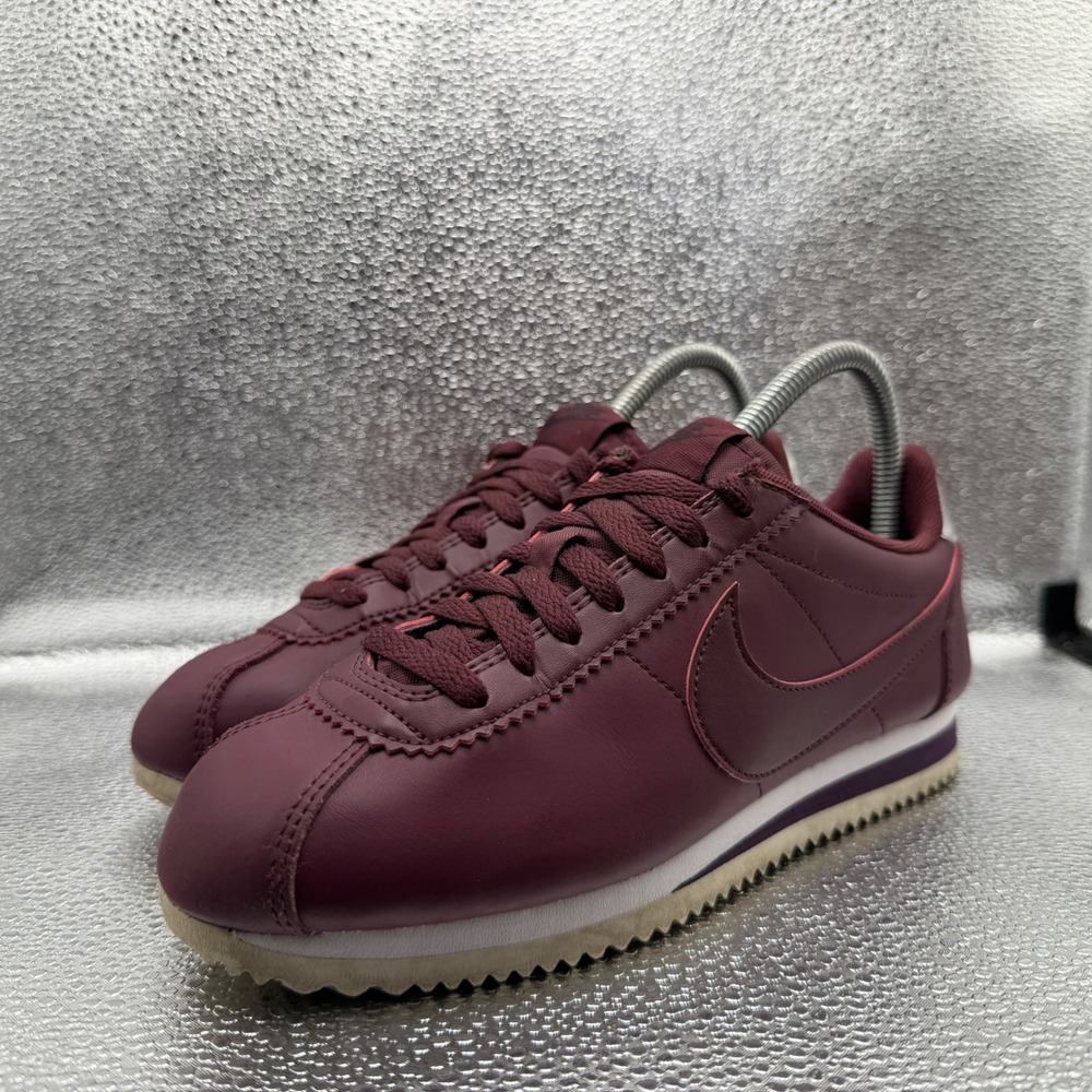 Size 7 Nike Classic Cortez Leather Sneakers Womens Burgundy Excellent 807471-603 - Picture 9 of 11